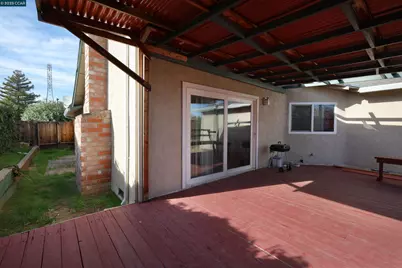 2105 Greenwood Pl, Pittsburg, CA 94565 - Photo 36