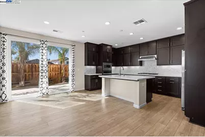 4384 Lennox Ln, Tracy, CA 95377 - Photo 12