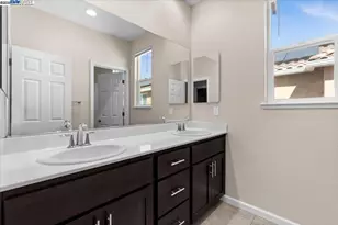 4384 Lennox Ln, Tracy, CA 95377 - Photo 22