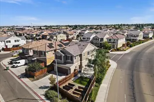 4384 Lennox Ln, Tracy, CA 95377 - Photo 38