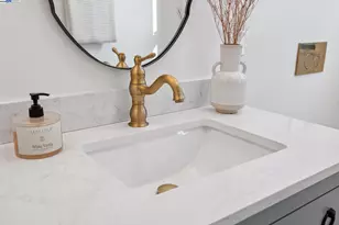 1728 Cambridge Dr, Alameda, CA 94501 - Photo 24