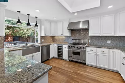 2425 Alvarado Dr, Santa Clara, CA 95051 - Photo 20