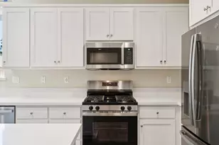 1305 Sunningdale Ln, Fairfield, CA 94533 - Photo 10