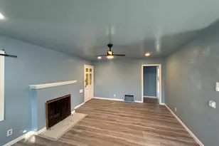 5500 Fruitridge Rd, Sacramento, CA 95820 - Photo 16