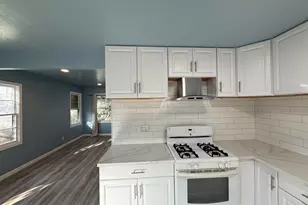 5500 Fruitridge Rd, Sacramento, CA 95820 - Photo 6