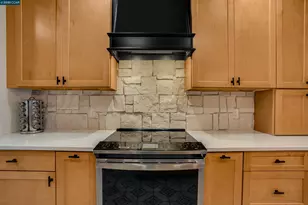 17 Hanns Ave, Vallejo, CA 94590 - Photo 20