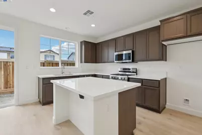 231 Mindy Way, Pittsburg, CA 94565 - Photo 6