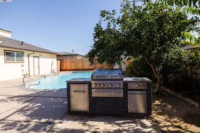 767 Lemos Ave, Salinas, CA 93901 - Photo 48