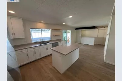 4141 Deepcreek #106, Fremont, CA 94555 - Photo 6