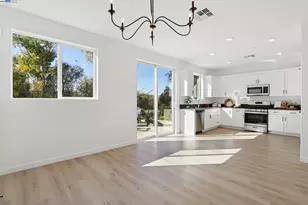 860 Pecan Tree Ln, Galt, CA 95632 - Photo 10