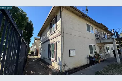 2208 Spanos St, Antioch, CA 94509 - Photo 2