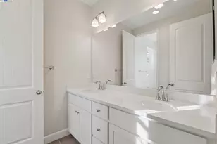 109 Crk Vw Cir, Fairfield, CA 94533 - Photo 24