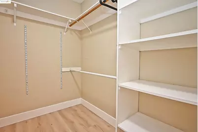 550 Canyon Oaks Dr #A, Oakland, CA 94605 - Photo 30