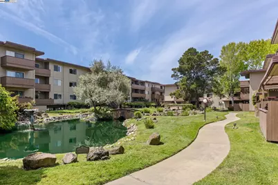 1321 Webster St #D116, Alameda, CA 94501 - Photo 2