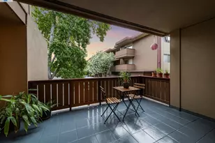 1321 Webster St, Alameda, CA 94501 - Photo 12