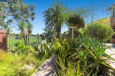 5541 Lanai Court, Discovery Bay, CA 94505 - Photo 26