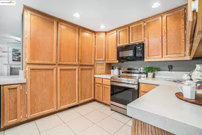870 Willow Lake Rd, Discovery Bay, CA 94505 - Photo 12