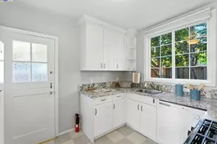 1247 Sherman St, Alameda, CA 94501 - Photo 36