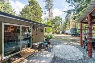 2940 Dutch Creek Rd, Junction City, CA 96048 - Photo 22