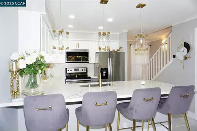 17106 Creekside Cir, Morgan Hill, CA 95037 - Photo 10