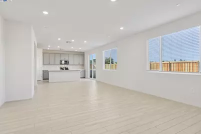 2319 Admiral Court, Brentwood, CA 94513 - Photo 10