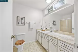 1340 Greenway Dr, Richmond, CA 94803 - Photo 22