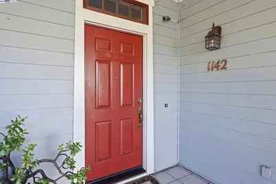 1142 Taraya Ter, Hercules, CA 94547 - Photo 6