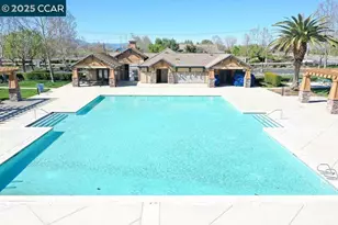 929 Painted Shore Ct, Oakley, CA 94561 - Photo 38