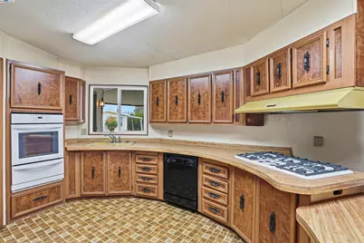 61 Pali Way, Pittsburg, CA 94565 - Photo 14