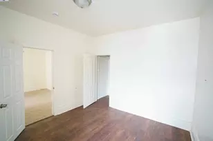 866 Isabella St, Oakland, CA 94607 - Photo 10