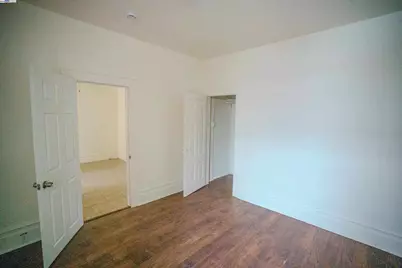 866 Isabella St, Oakland, CA 94607 - Photo 12
