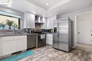 4681 Spinnaker Way, Discovery Bay, CA 94505 - Photo 6