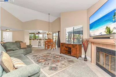 2287 Cove Ct, Discovery Bay, CA 94505 - Photo 10