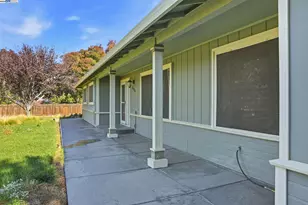 34724 Bernard Rd, Tracy, CA 95377 - Photo 6