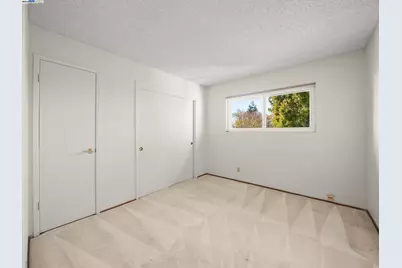 1800 Weir Dr, Hayward, CA 94541 - Photo 22