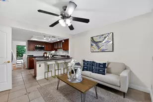 7210 Valley View Ct, Pleasanton, CA 94588 - Photo 6