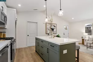 330 Warren Way, Pittsburg, CA 94565 - Photo 18