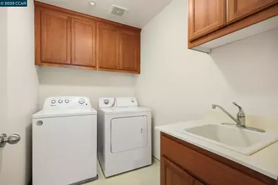 1775 Rose Gate Cmn, Livermore, CA 94551 - Photo 26