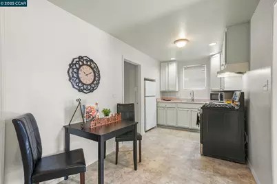 220 Nigh St, Vallejo, CA 94590 - Photo 4