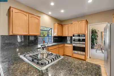 605 Barcelona Dr, Sonoma, CA 95476 - Photo 20