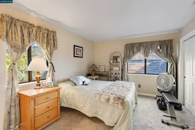 605 Barcelona Dr, Sonoma, CA 95476 - Photo 46