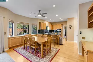 605 Barcelona Dr, Sonoma, CA 95476 - Photo 22