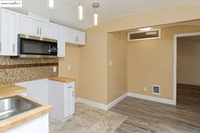 4251 Porter St, Oakland, CA 94619 - Photo 8