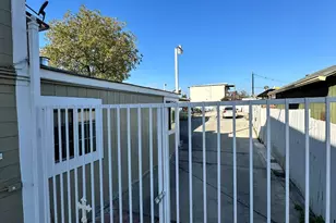 1725 96th Ave, Oakland, CA 94603 - Photo 34