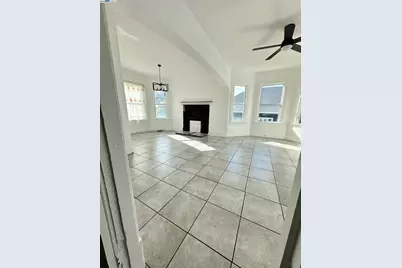 1725 96th Ave, Oakland, CA 94603 - Photo 12