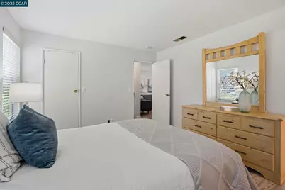 1520 Schenone Ct #7, Concord, CA 94521 - Photo 24