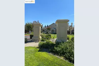 144 Southbridge, Fairfield, CA 94534 - Photo 32