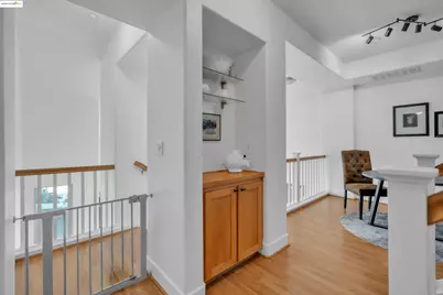 6020 Old Quarry Loop, Oakland, CA 94605 - Photo 4