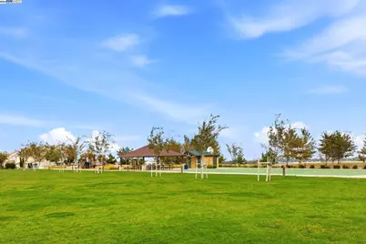 6623 Kittinger Ln, Tracy, CA 95377 - Photo 34