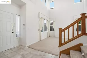 6857 Sunriver Ln, Vallejo, CA 94591 - Photo 14